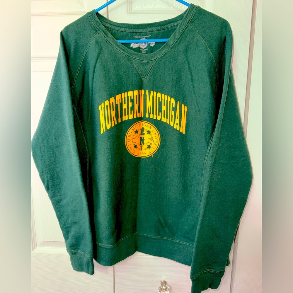 Northern Michigan excellent quality sweatshirt